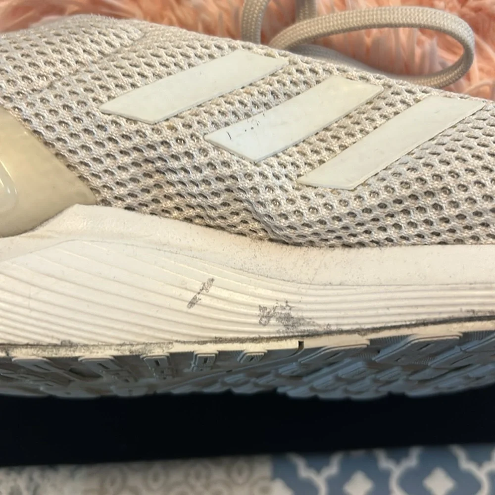 adidas Woman’s Cloudfoam Ortholite running shoes Size 8 1/2
